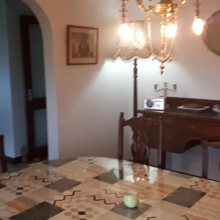 Helensville House بيت للعطل