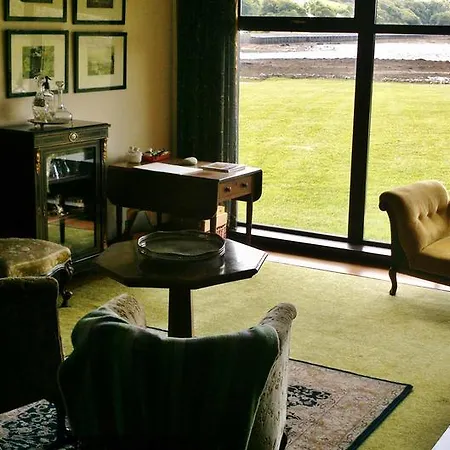 Holiday home Helensville House *
